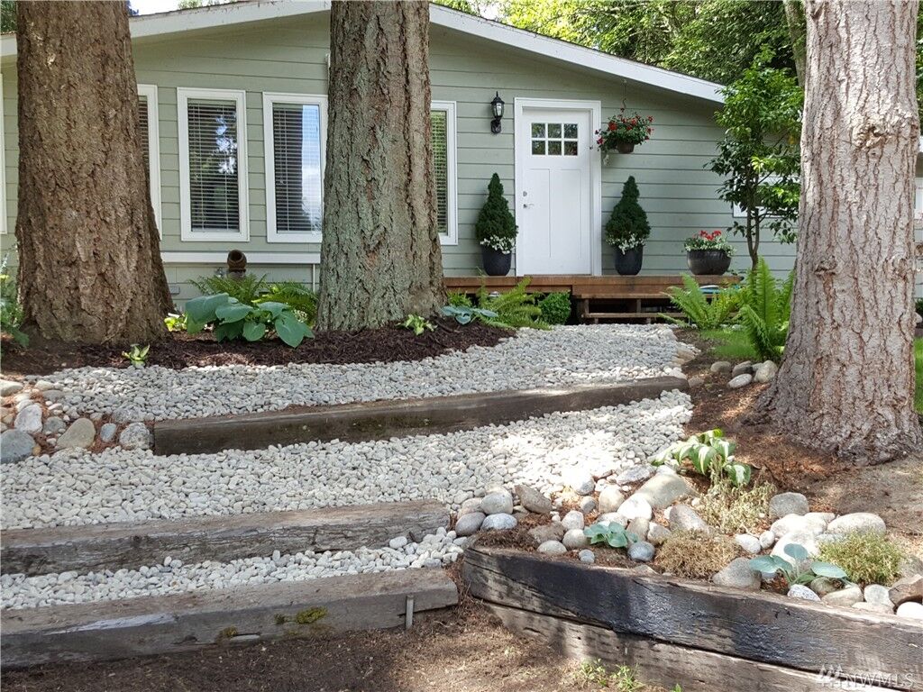 Property Photo:  4310 Lakeridge Dr E  WA 98391 