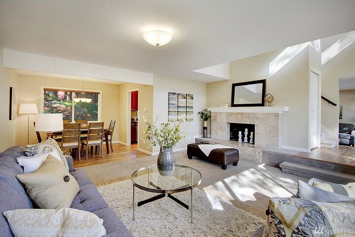 Property Photo:  13609 98th Ave NE  WA 98034 