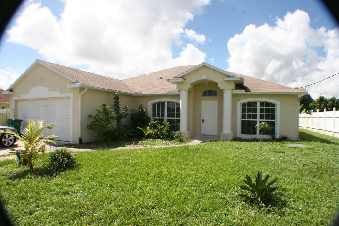 Property Photo:  4286 SW Jame Street  FL 34953 