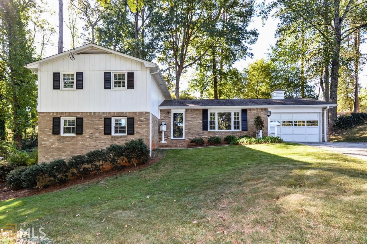 Property Photo: 5568 Four Winds Drive GA 30047