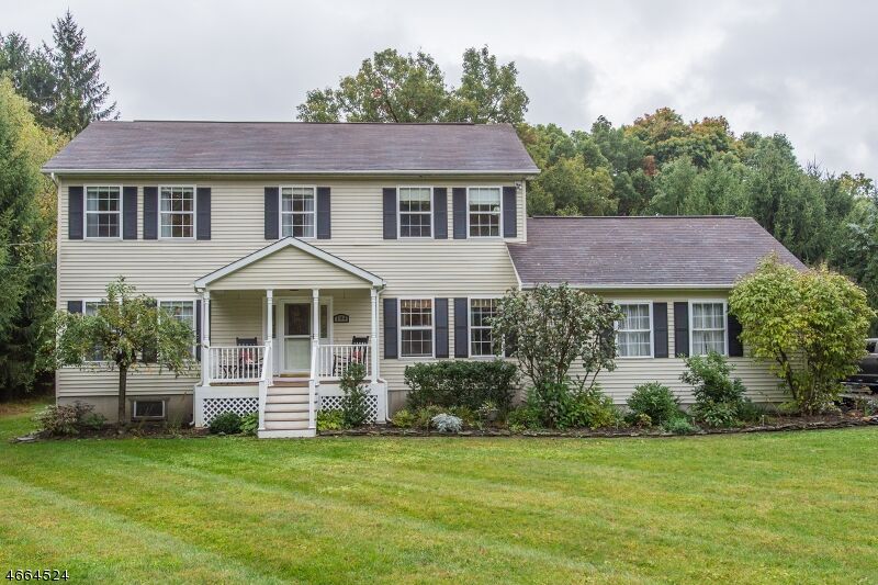 Property Photo:  194 Mattison Reservoir Ave  NJ 07826 