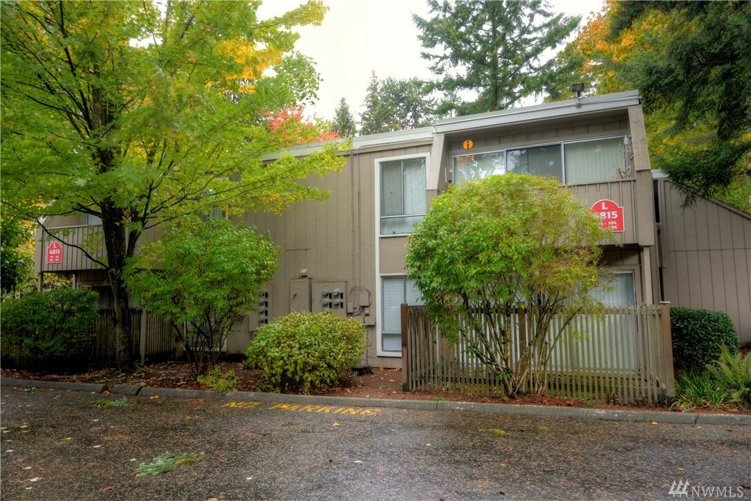 Property Photo:  4815 180th St SW L103  WA 98037 