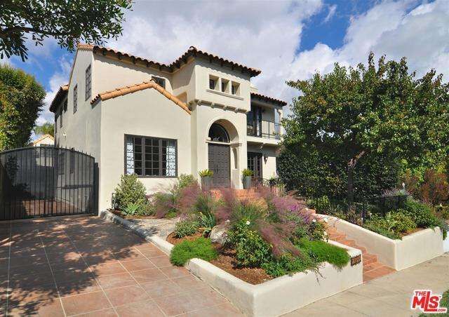 Property Photo:  14071 Roblar Rd  CA 91423 