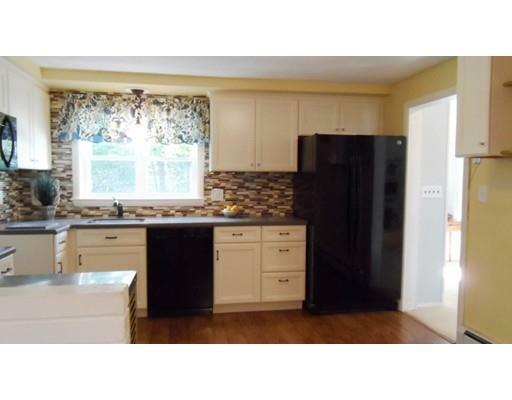 Property Photo:  68 Griffin Road  MA 01701 