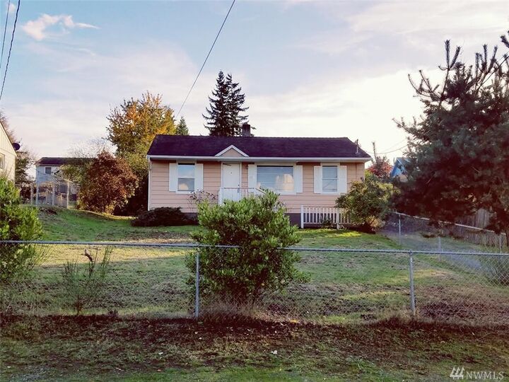 Property Photo:  5315 S Hazel  WA 98178 