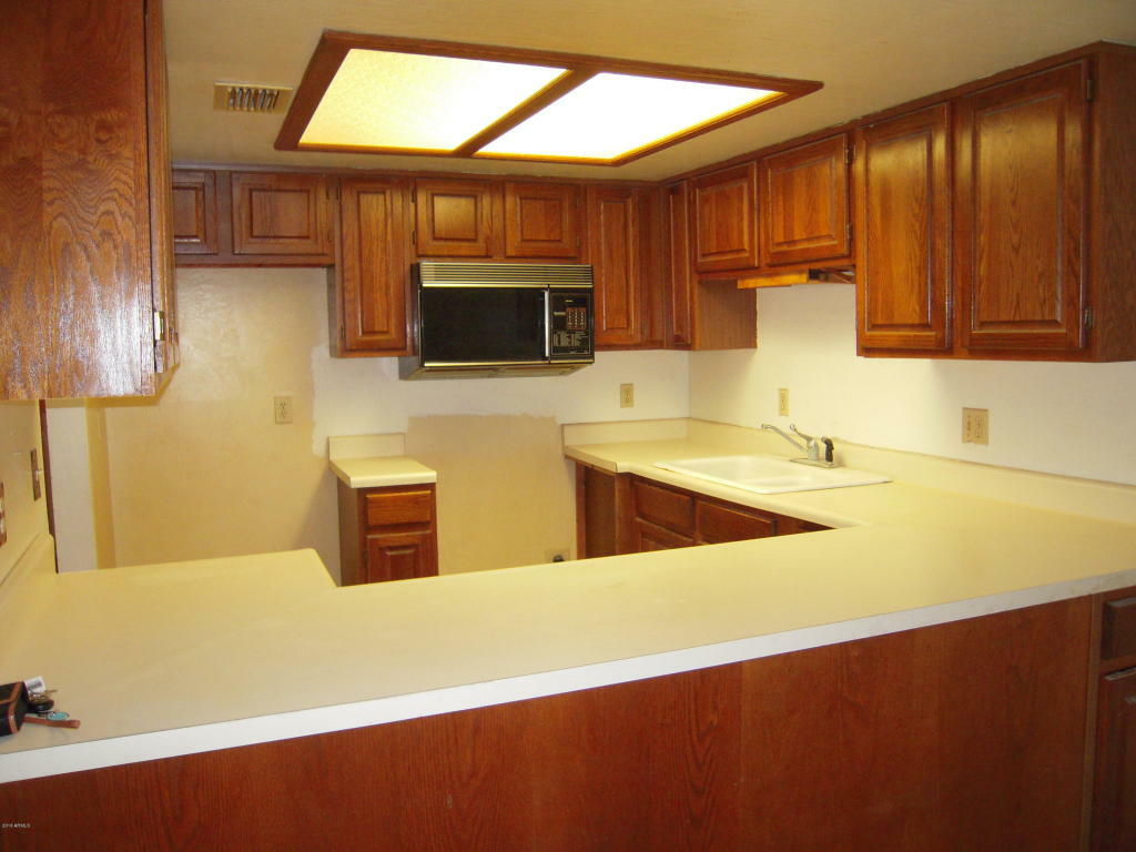 Property Photo:  2959 N 68th Place 104  AZ 85251 