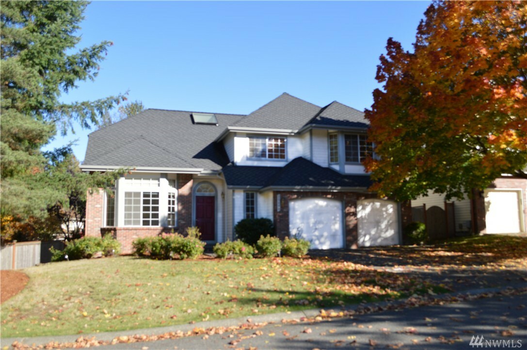 Property Photo: 25408 SE 42nd Place WA 98029
