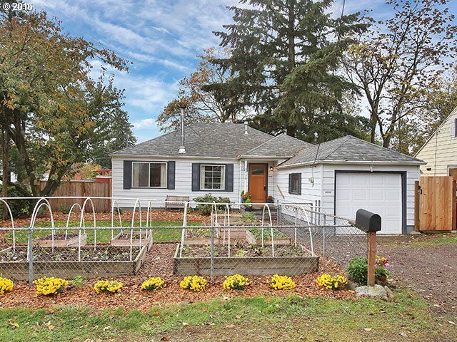 5936 SE Lexington St  Portland OR 97206 photo