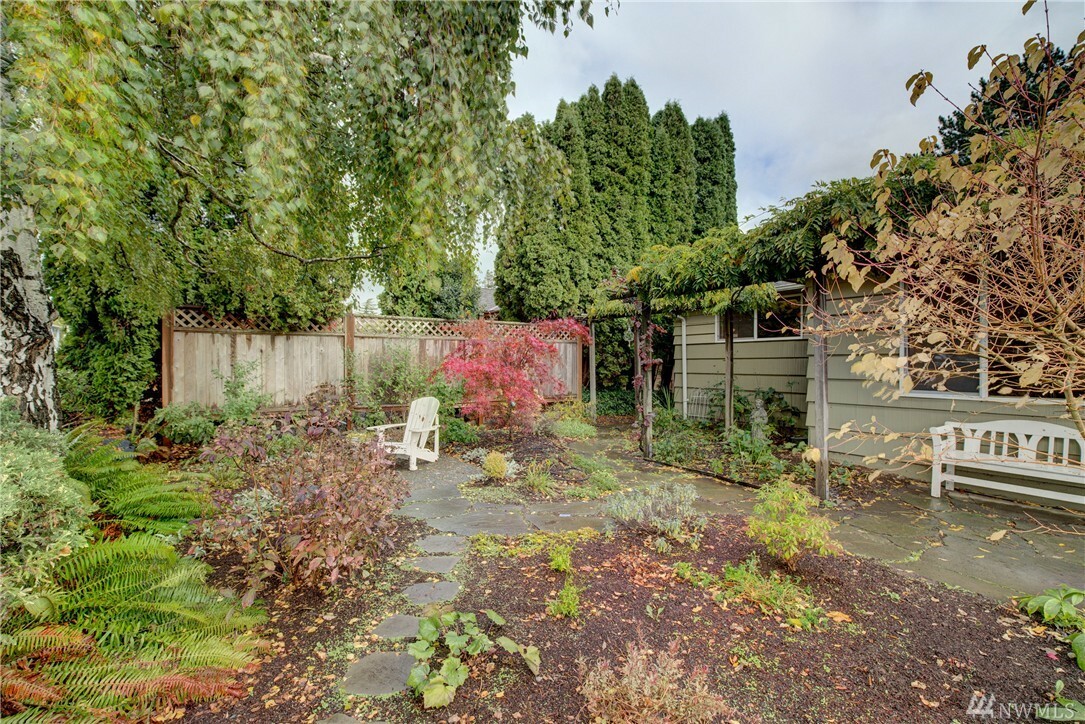 Property Photo: 9014 31st Ave SW WA 98126