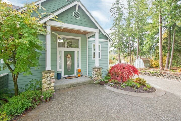 Property Photo: 5117 Picnic Point Dr NW WA 98335