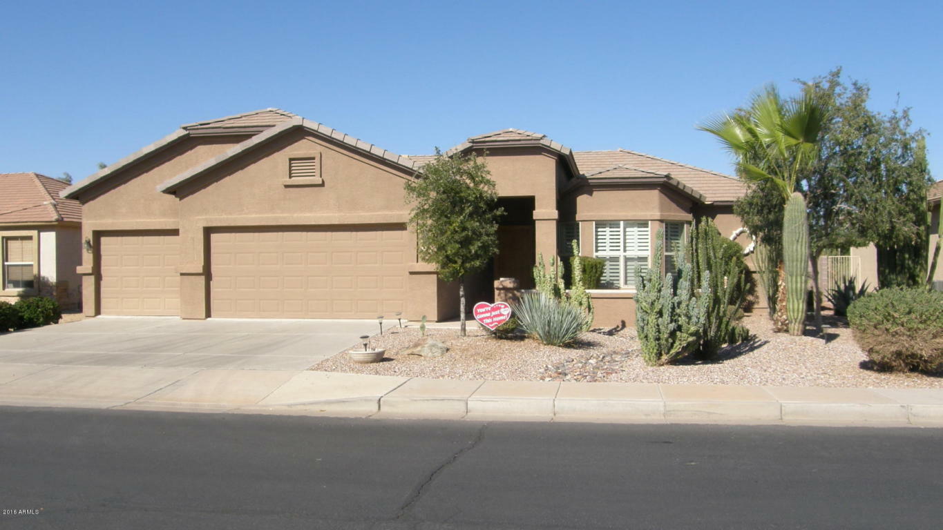 Property Photo:  3350 E Torrey Pines Lane  AZ 85249 