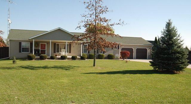 Property Photo: 608 Kells Lane OH 43344