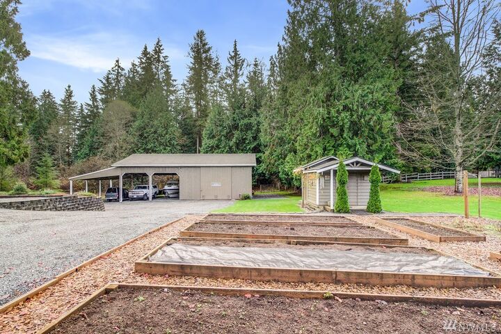 Property Photo:  13202 2nd St SE  WA 98258 