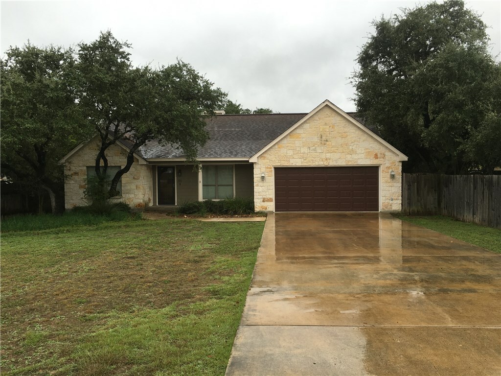 Property Photo:  55 Champions Circle  TX 78676 