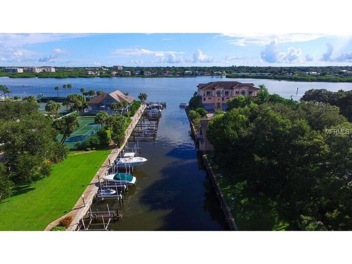 Property Photo:  5911 Midnight Pass Road 604  FL 34242 