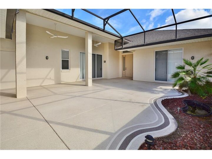 Property Photo:  21218 Braveheart Drive  FL 34748 