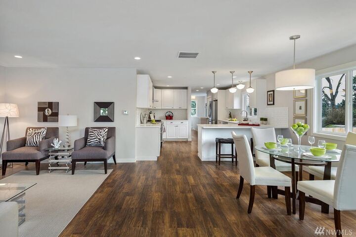 Property Photo: 9032 32nd Ave SW WA 98126