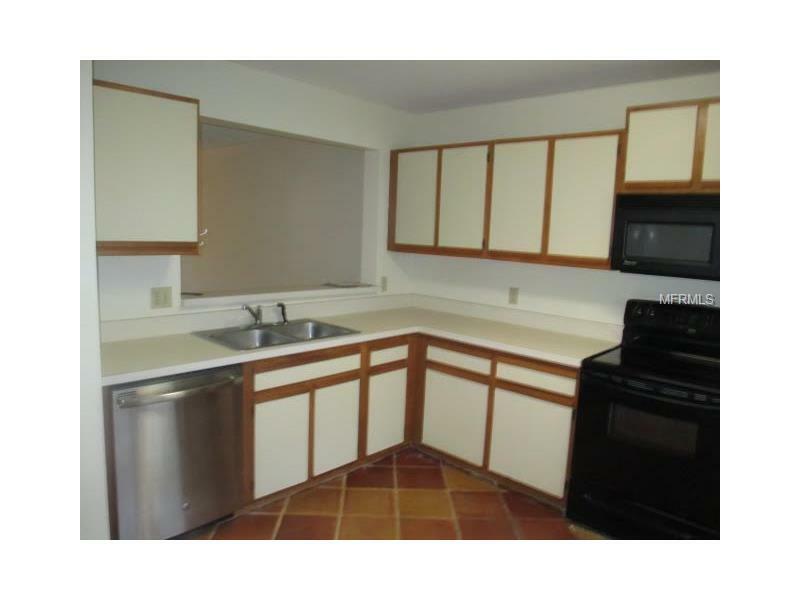 Property Photo: 5100 Burchette Road 1102 FL 33647