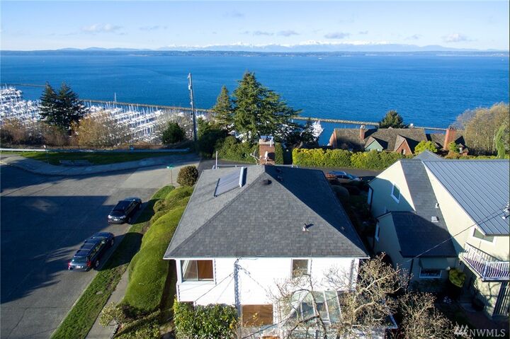 7700 34th Ave NW  Seattle WA 98117 photo