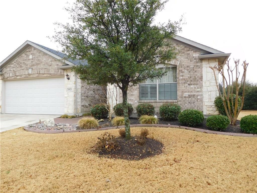 Property Photo: 10821 Southerland Drive TX 76207