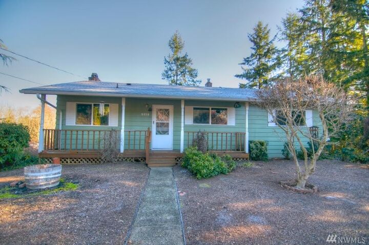 Property Photo:  5218 Marian Dr NE  WA 98516 