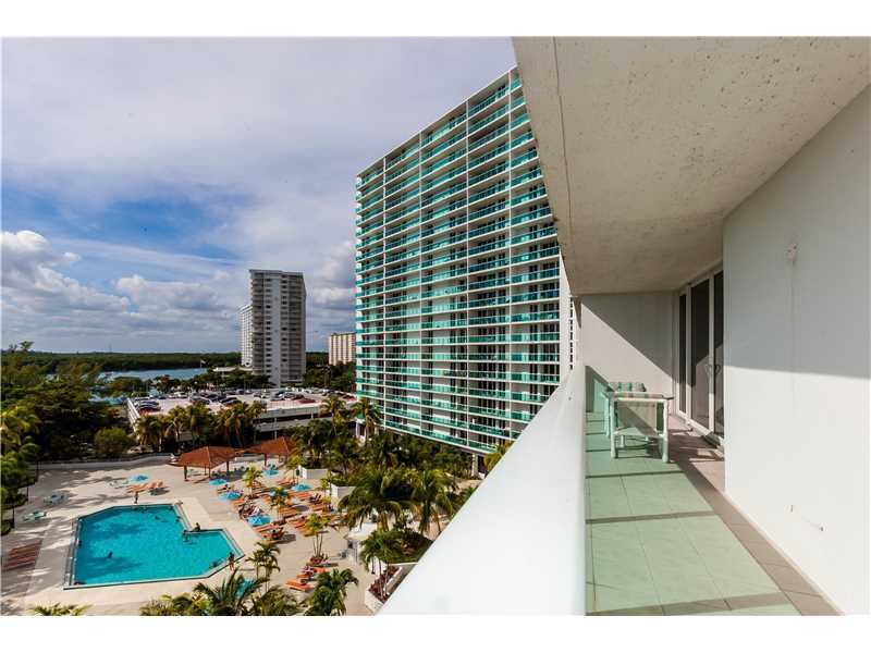 Property Photo: 100 Bayview Dr 717 FL 33160