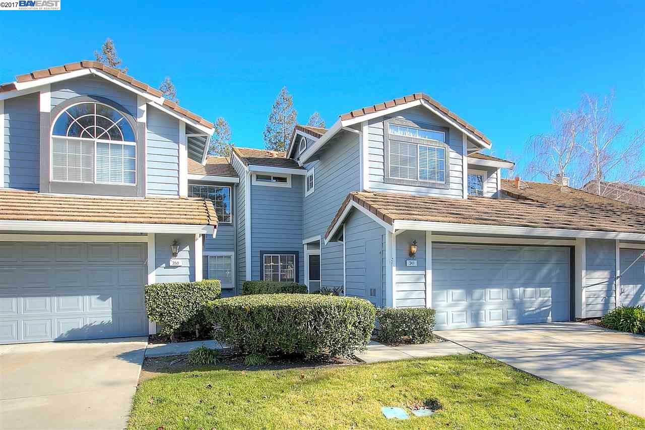 Property Photo:  341 Kensington Common  CA 94551-4973 