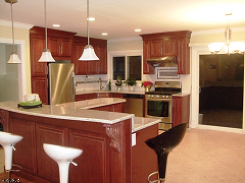 Property Photo: 25 Dameo Pl NJ 07078