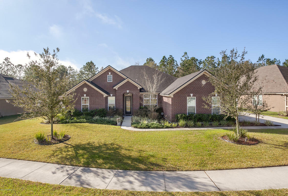 Property Photo:  1451 Coopers Hawk Way  FL 32068 