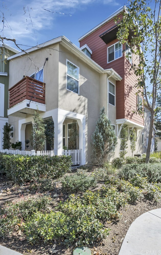 Property Photo:  43 Platinum Circle  CA 92694 