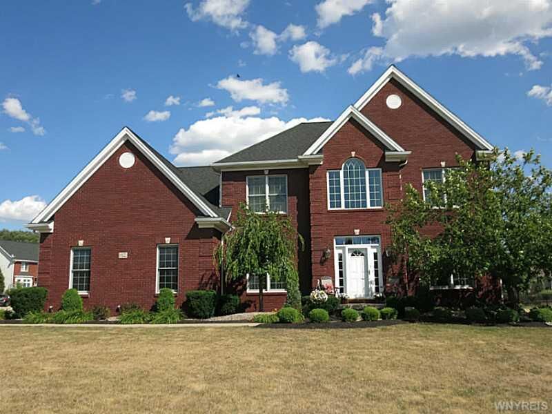 Property Photo:  8623 Meadow Creek Court  NY 14051 