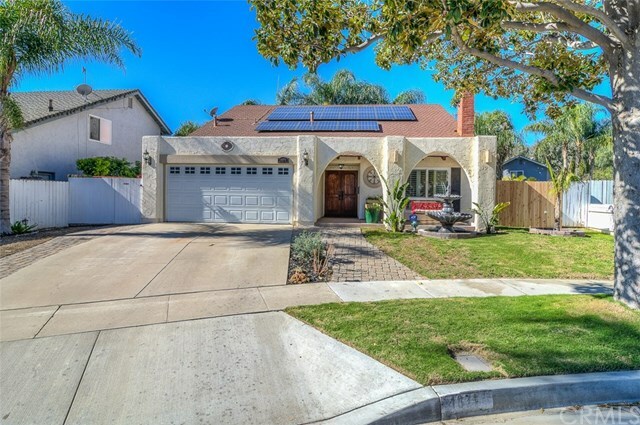 Property Photo:  1871 N Garland Lane  CA 92807 