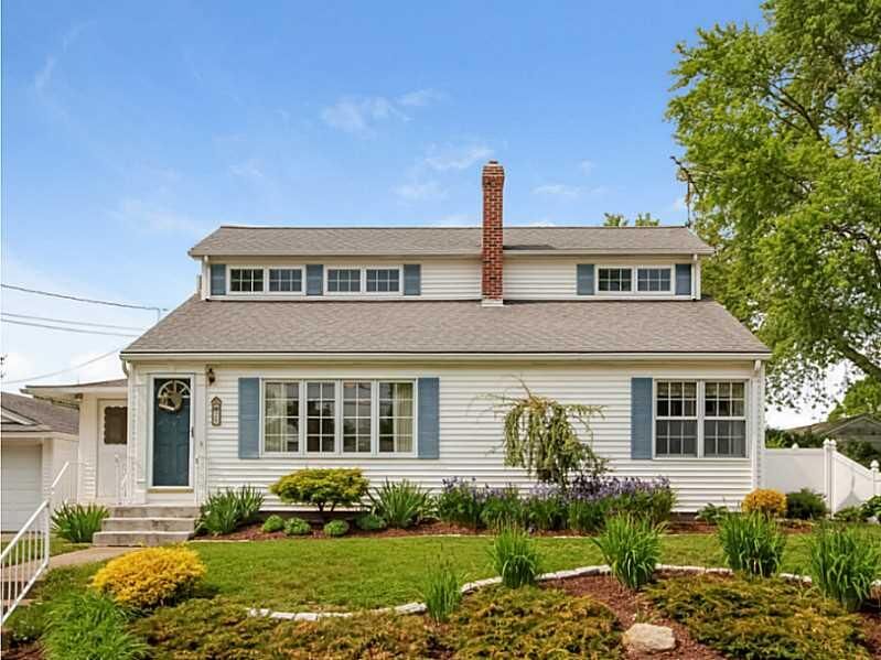 Property Photo:  25 Ruskin Avenue  RI 02895 