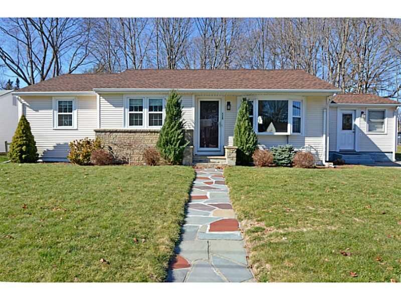 Property Photo: 115 Crane Street RI 02889