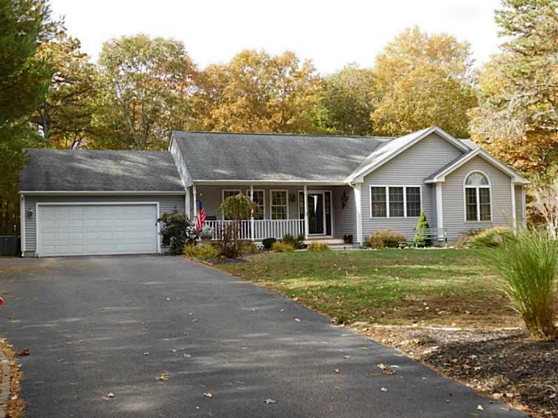 Property Photo: 23 Amberley Court RI 02812