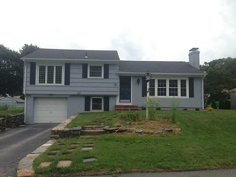 Property Photo: 61 Glenwood Drive RI 02852