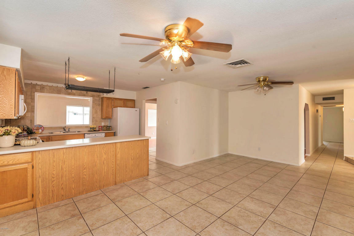 Property Photo: 2200 W Straford Drive AZ 85224