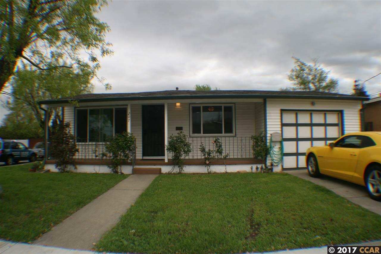 Property Photo:  207 Mildred Ave  CA 94565 