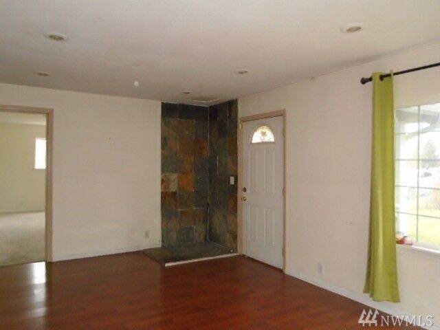 Property Photo:  14618  Kapowsin Highway E  WA 98338 