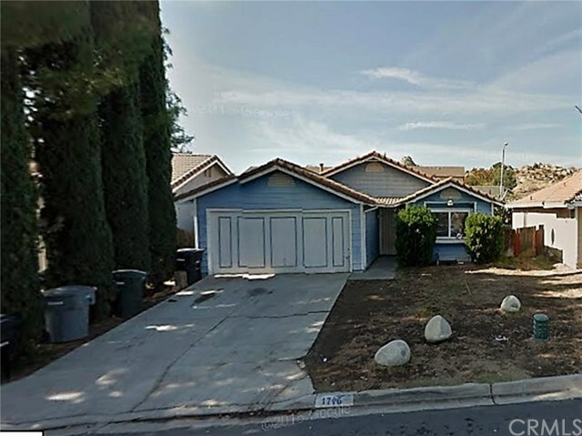 Property Photo:  1716 Sycamore Street  CA 92570 