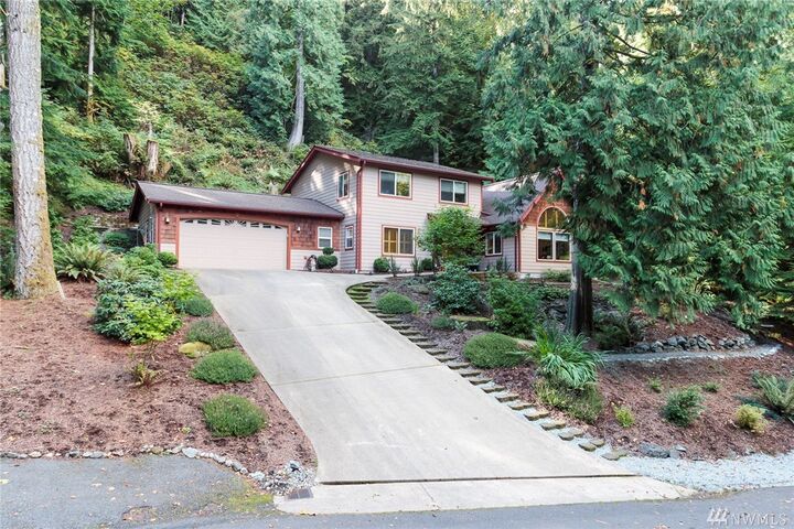 Property Photo:  20 Shetland Ct  WA 98229 