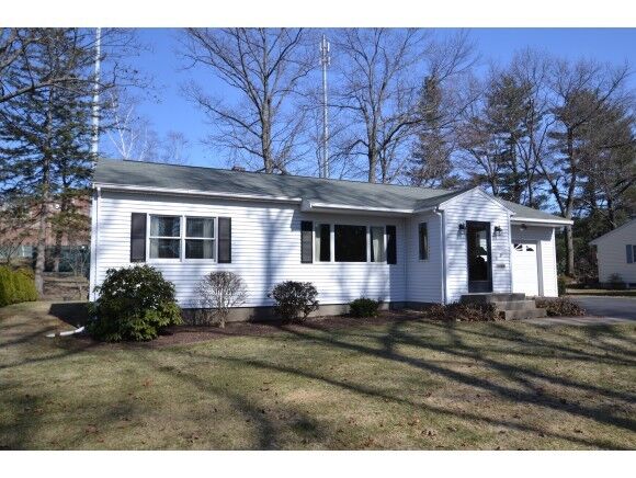 Property Photo:  155 Hillhaven Rd  NH 03104 