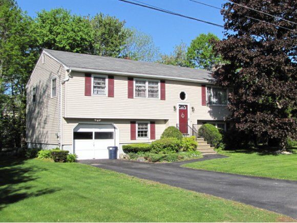 Property Photo:  6 Bluebird Lane  NH 03811 