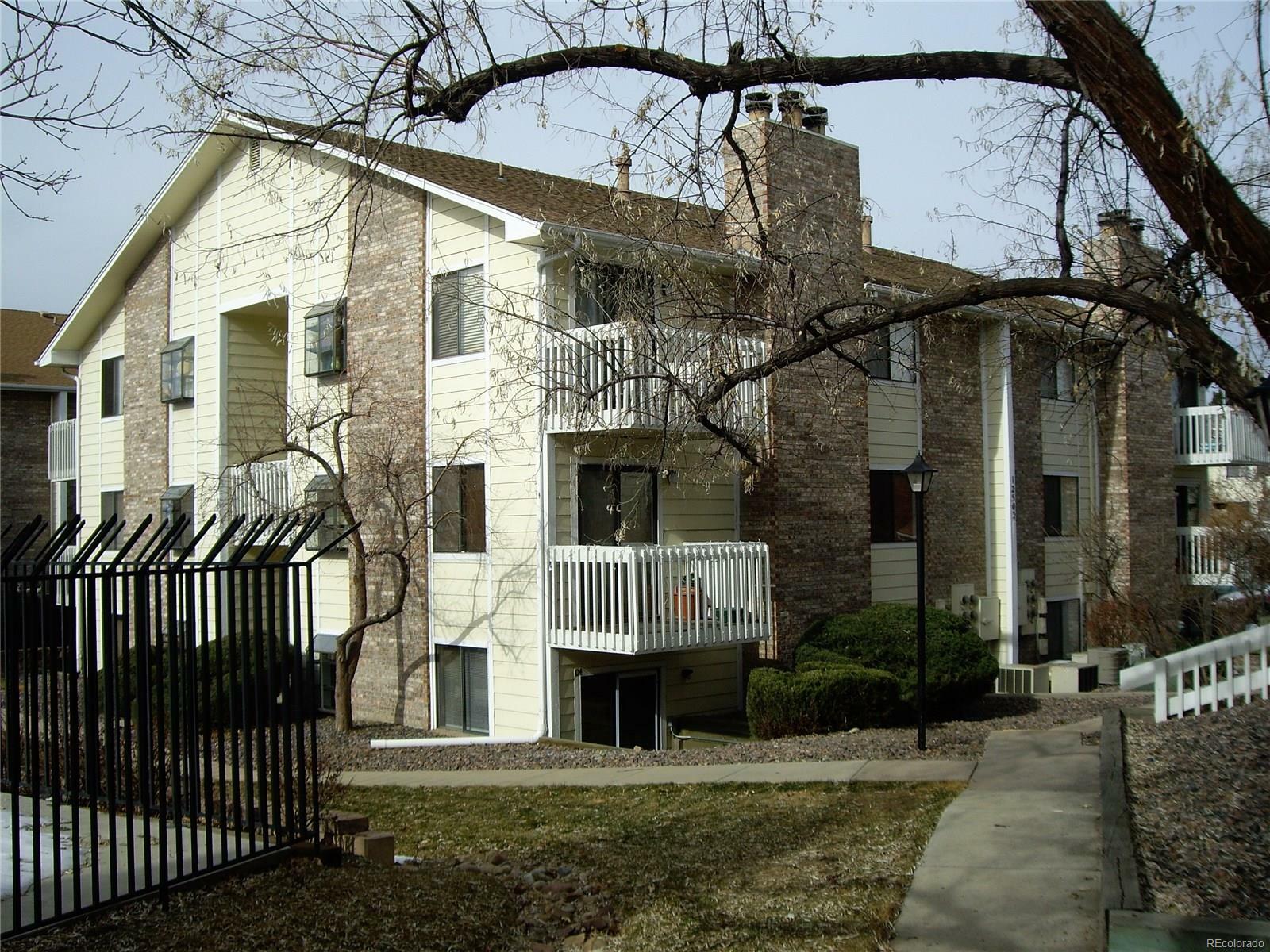 Property Photo:  12502 East Cornell Avenue Unit 104  CO 80014 