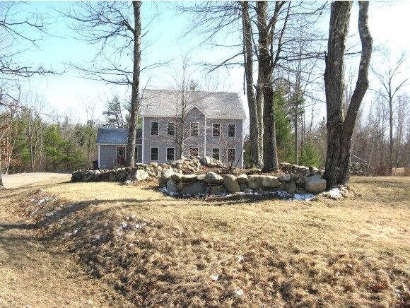 Property Photo:  140 Cross Brook Rd  NH 03307 