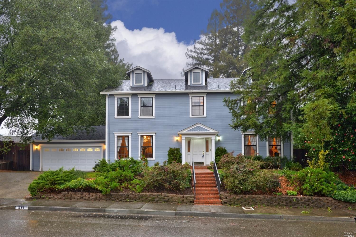 Property Photo: 817 Brown Street CA 95448