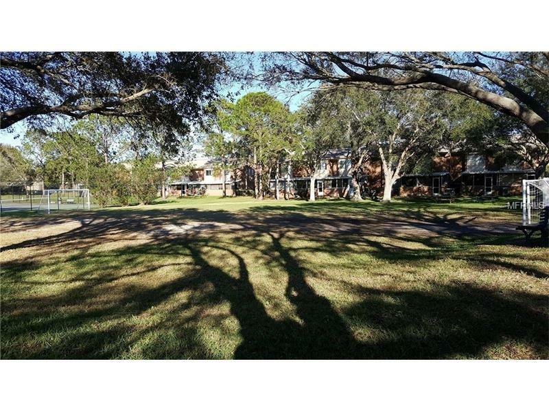 Property Photo: 123 114th Avenue N 1 FL 33716