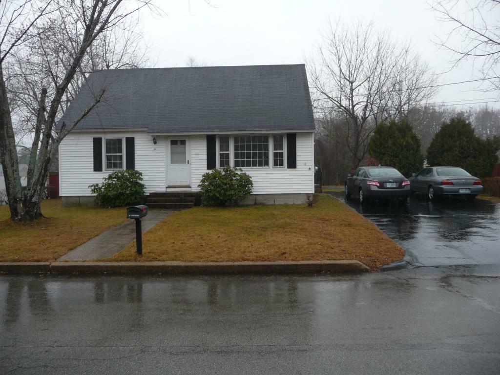 Property Photo:  44 Ruta Circle  NH 03102 