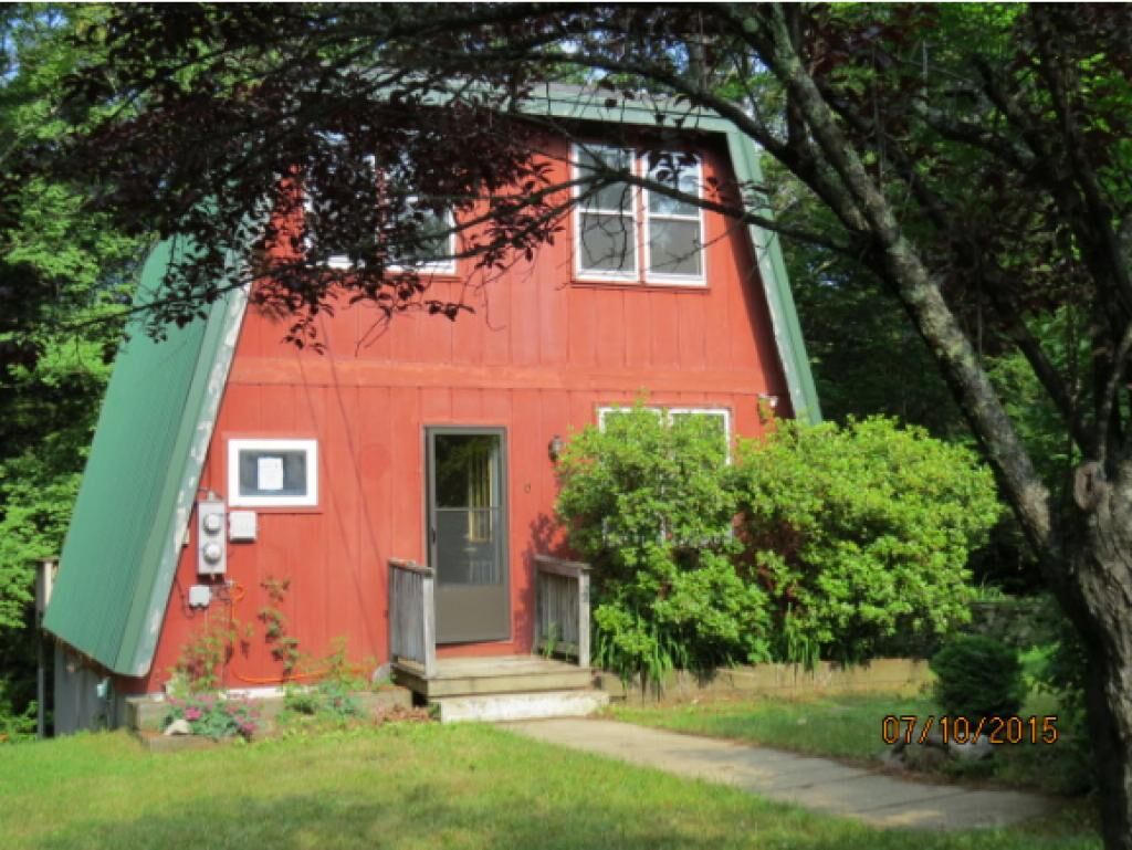 Property Photo: 10 Jackson Lane NH 03225