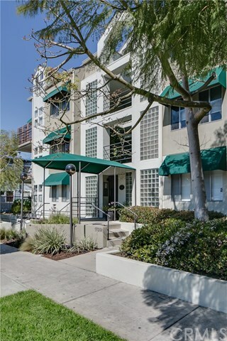 Property Photo:  1739 E Broadway 20  CA 90802 